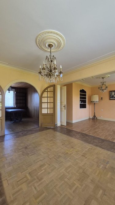 Maison a vendre Lampaul-Guimiliau 29400 Finistère 114 m2 6 pièces 167200 euros