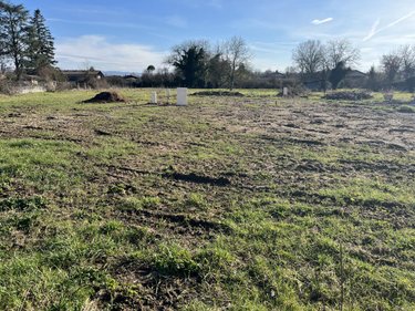 Terrain a batir a vendre Saint-Maurice-de-Gourdans 01800 Ain 595 m2  170000 euros