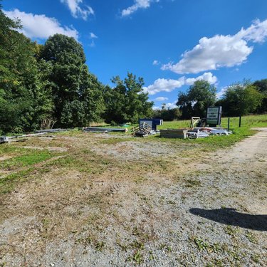 Fonds et murs commerciaux a vendre Cherré-Au 72400 Sarthe 240 m2  275600 euros