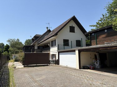 Maison a vendre Crozet 01170 Ain 356 m2 16 pièces 780000 euros