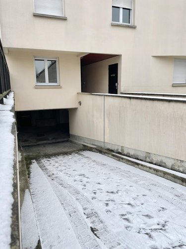 Garage et parking a vendre Reims 51100 Marne 14 m2  20000 euros