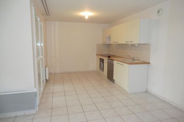 Location appartement Amiens 80000 Somme 72 m2 3 pièces 926 euros