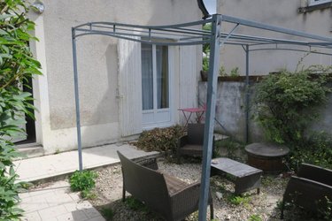 Immeuble a vendre Bourges 18000 Cher 307 m2  399360 euros