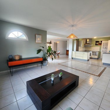 Maison a vendre La-Ferté-Bernard 72400 Sarthe 121 m2 5 pièces 239200 euros