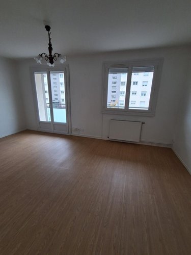 Location appartement Bourg-en-Bresse 01000 Ain 68 m2  717 euros