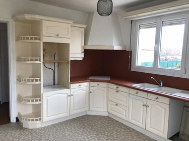 Maison a vendre Solesmes 72300 Sarthe 135 m2 10 pièces 175760 euros