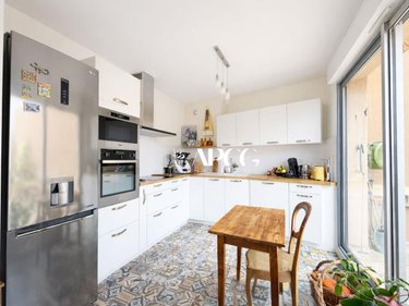 Viager appartement Vaison-la-Romaine 84110 Vaucluse 78 m2 3 pièces 230000 euros