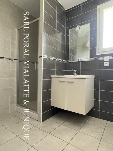 Location maison Saint-Denis-en-Bugey 01500 Ain 110 m2 4 pièces 1330 euros
