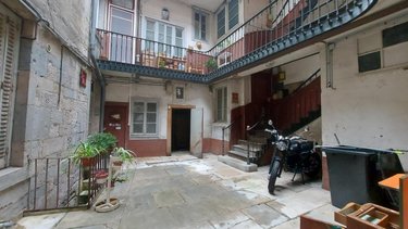 Fonds et murs commerciaux a vendre Besançon 25000 Doubs 144 m2  53400 euros