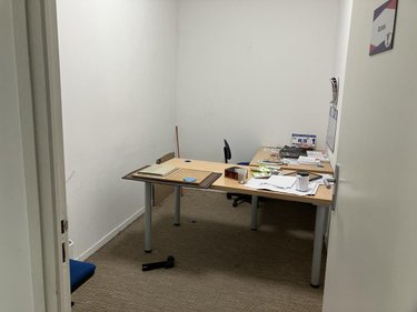 Location fonds et murs commerciaux Lille 59000 Nord 600 m2  3250 euros