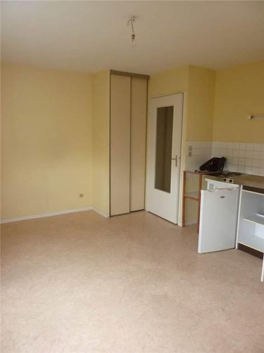 Location appartement Laval 53000 Mayenne 20 m2  320 euros