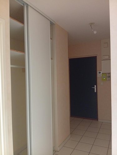 Location appartement Reims 51100 Marne 56 m2 2 pièces 735 euros