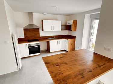 Location maison Guer 56380 Morbihan 110 m2 3 pièces 900 euros