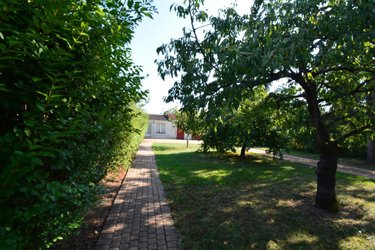 Viager maison Mozac 63200 Puy-de-Dôme 205 m2 9 pièces 70000 euros