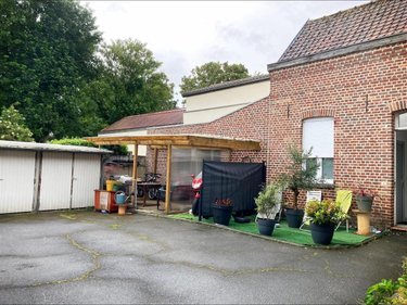 Immeuble a vendre Bauvin 59221 Nord 145 m2  239200 euros