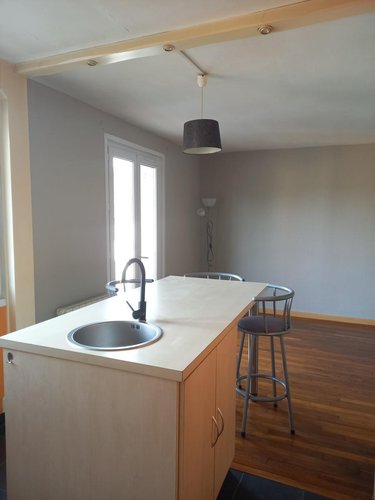 Location appartement Cusset 03300 Allier 44 m2 2 pièces 460 euros