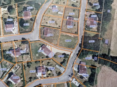 Terrain a batir a vendre Plouray 56770 Morbihan 557 m2  21900 euros