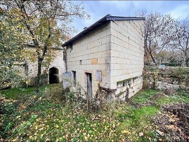 Terrain a batir a vendre Fontevraud-l'Abbaye 49590 Maine-et-Loire 721 m2  30000 euros