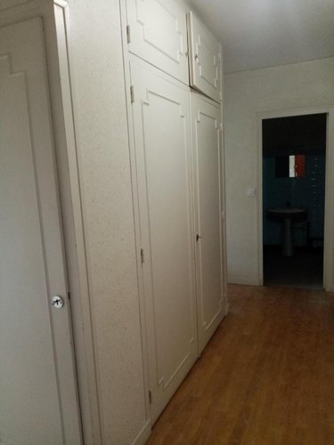 Location fonds et murs commerciaux Laval 53000 Mayenne 72 m2  820 euros