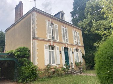 Maison a vendre Ségrie 72170 Sarthe 188 m2 8 pièces 275980 euros