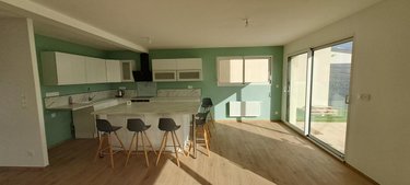 Location maison Rivery 80136 Somme 121 m2  1400 euros