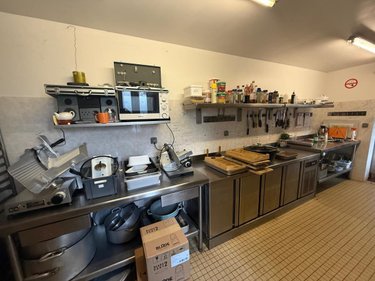 Fonds et murs commerciaux a vendre Thiberville 27230 Eure 50 m2  42400 euros