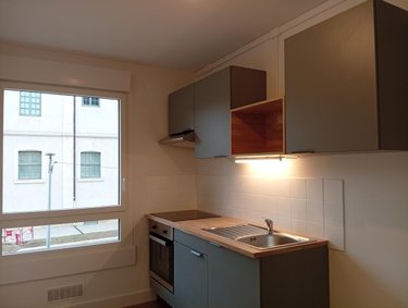 Location appartement Reims 51100 Marne 45 m2 2 pièces 680 euros