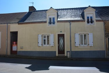 Maison a vendre Viré-en-Champagne 72350 Sarthe 77 m2 6 pièces 85600 euros