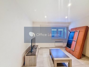 Immeuble a vendre Ségny 01170 Ain 310 m2  1200000 euros