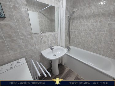 Location appartement Cherbourg-en-Cotentin 50100 Manche 44 m2  730 euros