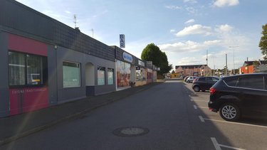 Fonds et murs commerciaux a vendre Loudéac 22600 Côtes-d'Armor 220 m2  213200 euros