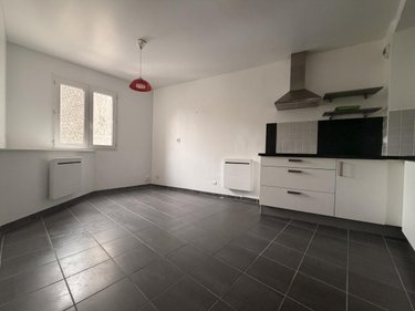 Fonds et murs commerciaux a vendre Amiens 80000 Somme 134 m2  351750 euros