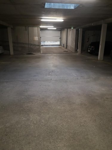Garage et parking a vendre Cambrai 59400 Nord 10 m2  22200 euros