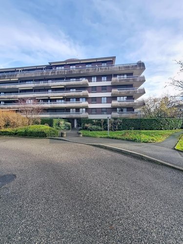Appartement a vendre Ferney-Voltaire 01210 Ain 37 m2  195000 euros