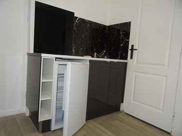 Location appartement Reims 51100 Marne 14 m2 1 pièce 480 euros