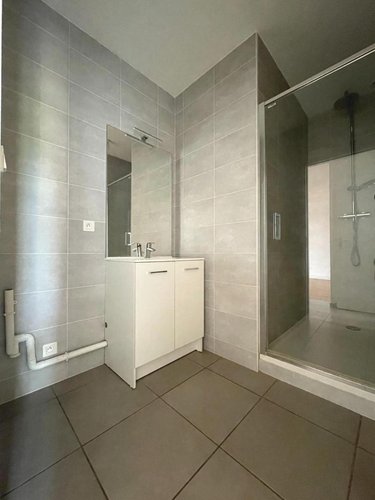Location appartement Ambérieu-en-Bugey 01500 Ain 67 m2 3 pièces 750 euros