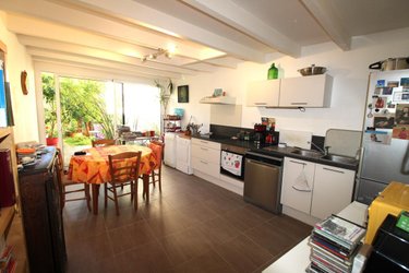 Maison a vendre Saintes 17100 Charente-Maritime 108 m2 3 pièces 146888 euros