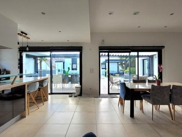 Maison a vendre Quéven 56530 Morbihan 246 m2 7 pièces 882040 euros