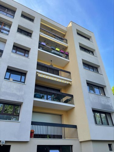 Appartement a vendre Gex 01170 Ain 81 m2 4 pièces 268000 euros