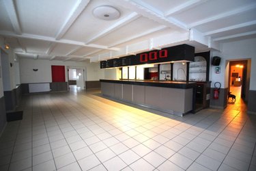 Immeuble a vendre Gestel 56530 Morbihan 497 m2  468120 euros