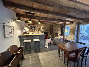 Immeuble a vendre Le Palais 56360 Morbihan 240 m2  838350 euros
