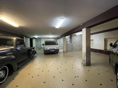 Fonds et murs commerciaux a vendre Locminé 56500 Morbihan 290 m2  230080 euros