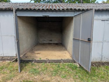 Location garage et parking La-Ferté-Bernard 72400 Sarthe 13 m2  44 euros