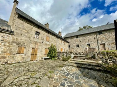 Maison a vendre Chauchailles 48310 Lozère 680 m2 15 pièces 469000 euros
