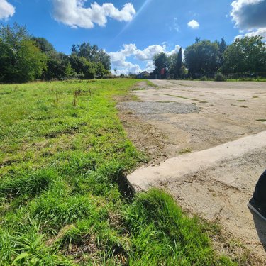 Fonds et murs commerciaux a vendre Cherré-Au 72400 Sarthe 240 m2  275600 euros