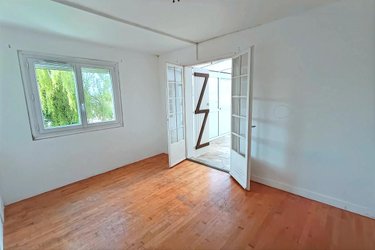 Maison a vendre Malguénac 56300 Morbihan 250 m2  137800 euros