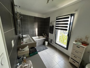 Location maison Saint-Malo 35400 Ille-et-Vilaine 85 m2  1318 euros