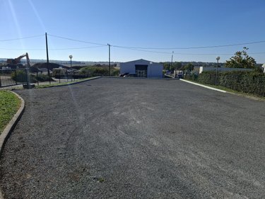 Fonds et murs commerciaux a vendre Saintes 17100 Charente-Maritime 249 m2  355000 euros