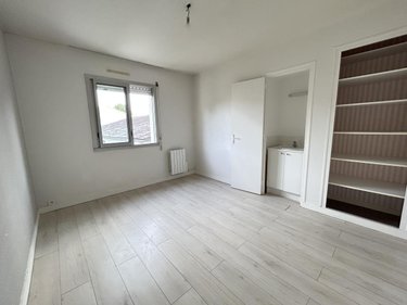 Immeuble a vendre Guer 56380 Morbihan 350 m2  493500 euros