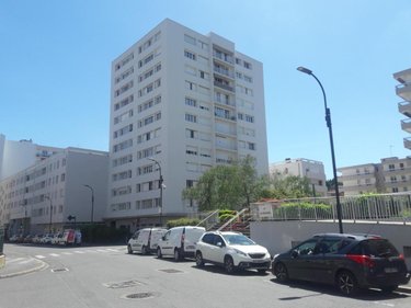 Location appartement Cusset 03300 Allier 74 m2 4 pièces 765 euros
